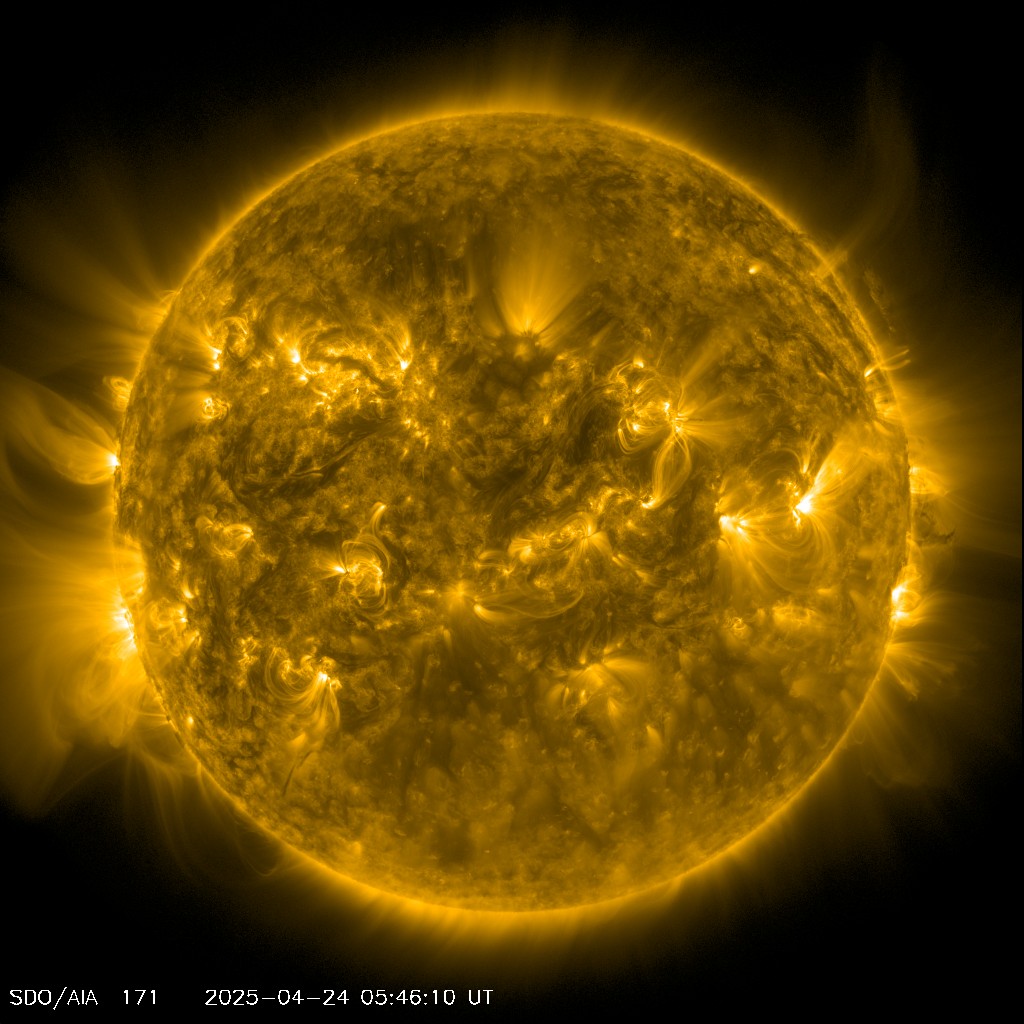 http://sdo.gsfc.nasa.gov/assets/img/latest/latest_1024_0171.jpg